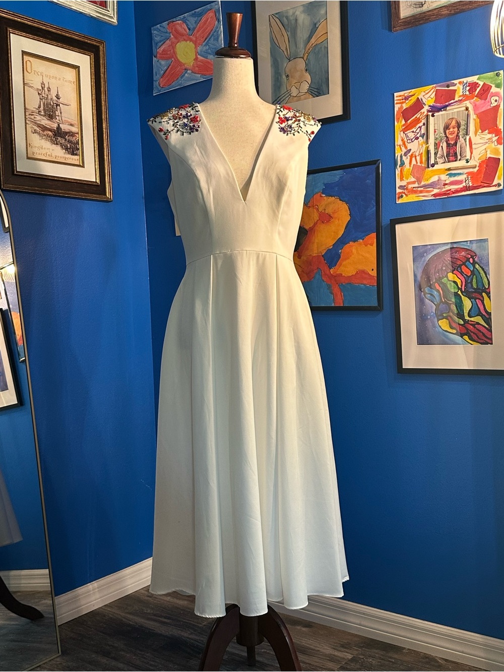 IEENA for Mac Duggal Ivory Embellished Cocktail Dress Size 6 Beaded Floral